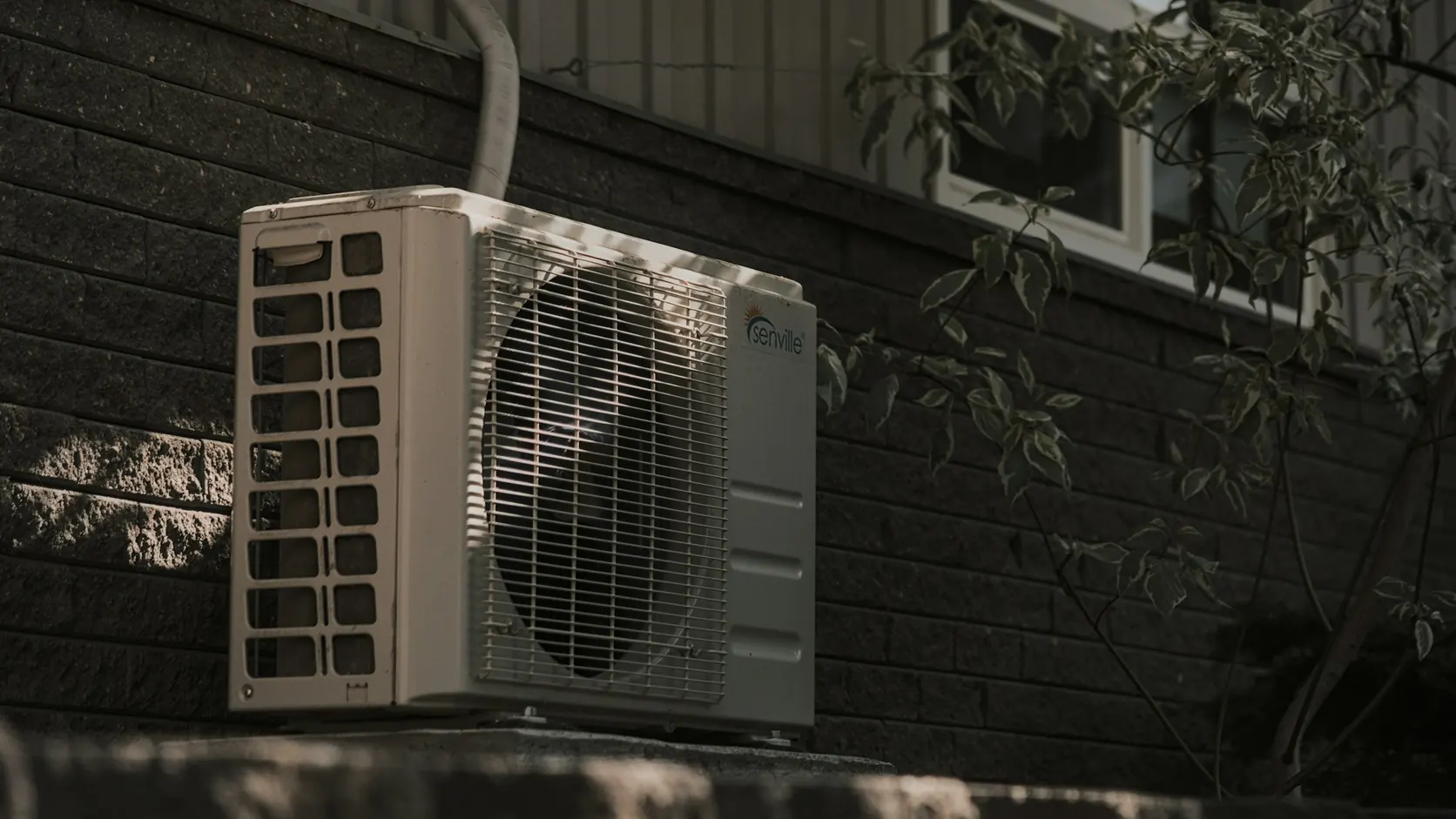 Equipamentos ou atividades de climatização; imagem ilustrativa